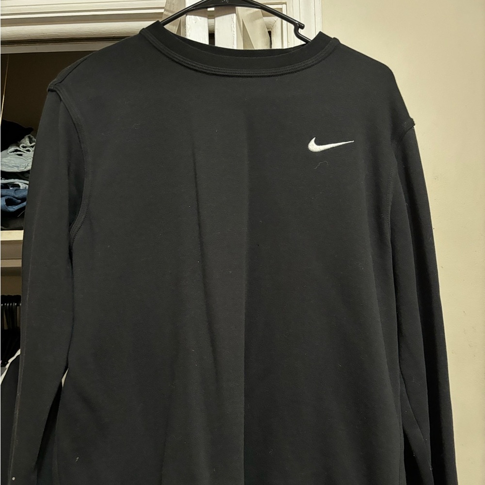 Nike sweatshirt